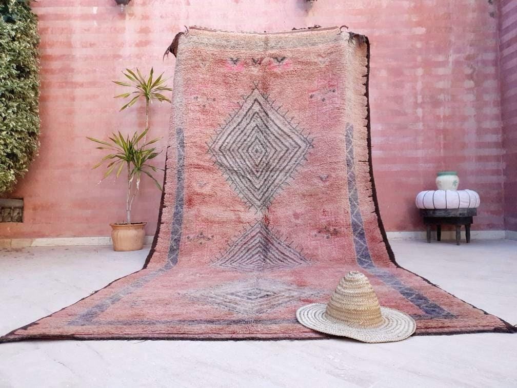 Vintage Moroccan Rug 5.6x10.3 Blush pink Gorgeous Boujaad rug, large boujad rug, blush bedroom rug, large area rug