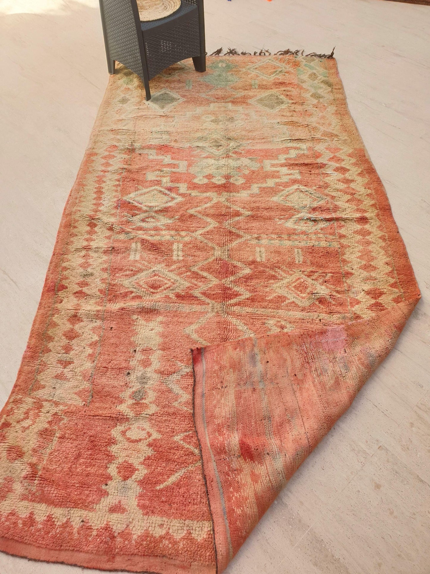 Vintage Moroccan Boujaad Rug, 5.6x10.7 ft Peach Terracotta & Eggshell Tones, Large Handwoven Berber Rug
