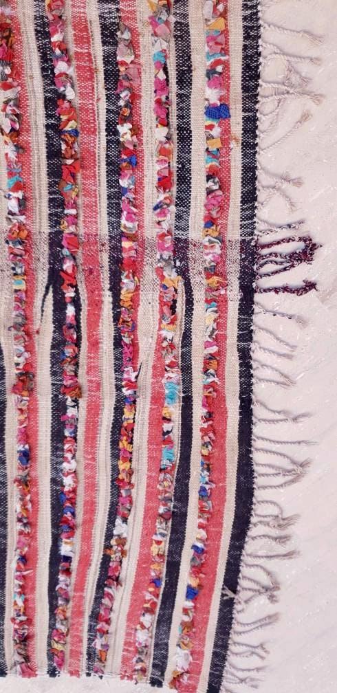 Vintage Moroccan Rug 4.1x6.2  Beautiful Unique berber kilim rug, embroidery like woven wool flatweave rug with boucherouite knots