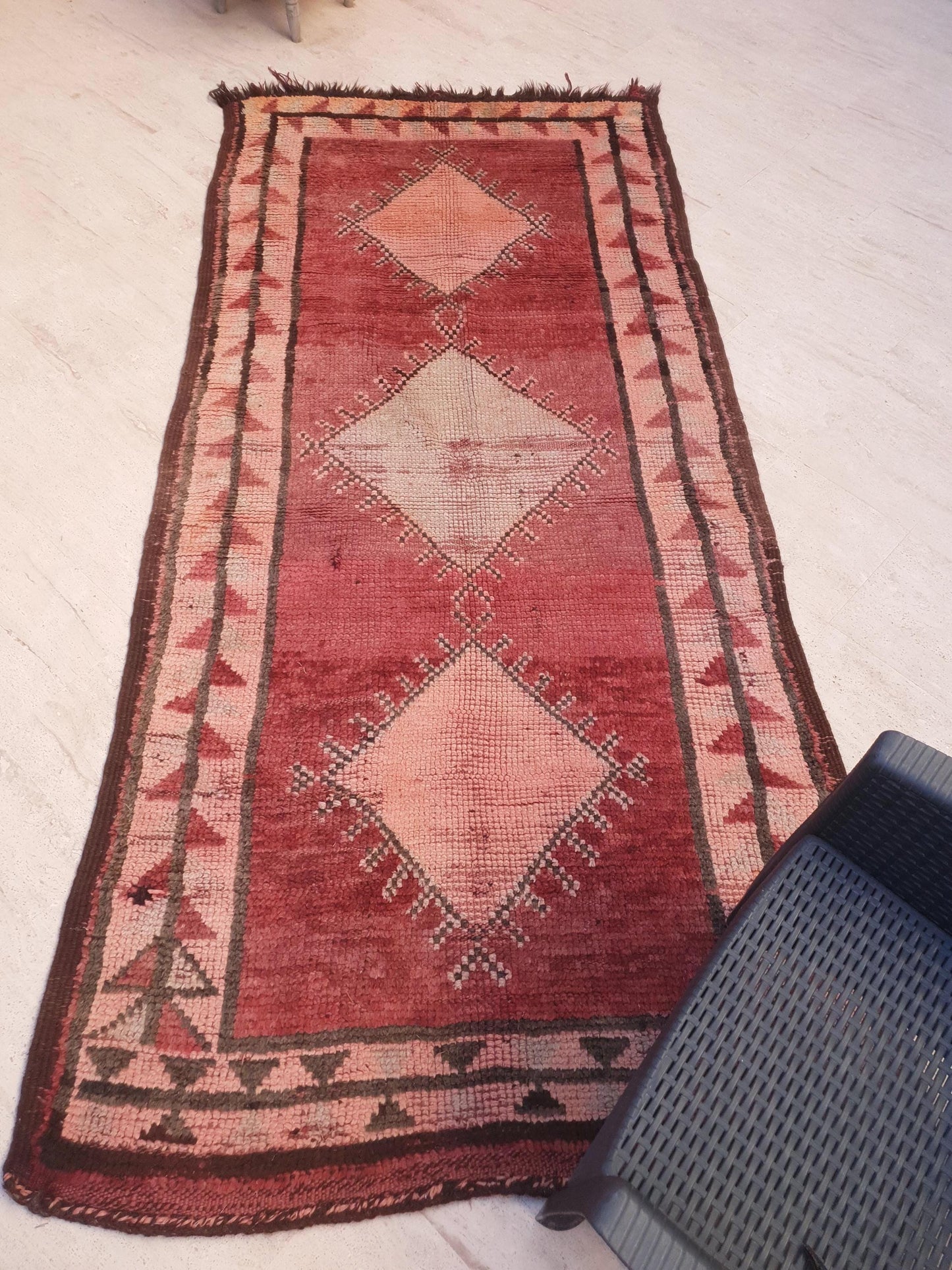 Vintage Moroccan Rug, Rare Terra Rose Boujaad Runner, 4.1x8.7 ft earthy pink & clay hallway rug, Handmade tribal diamond rug, One-of-a-kind
