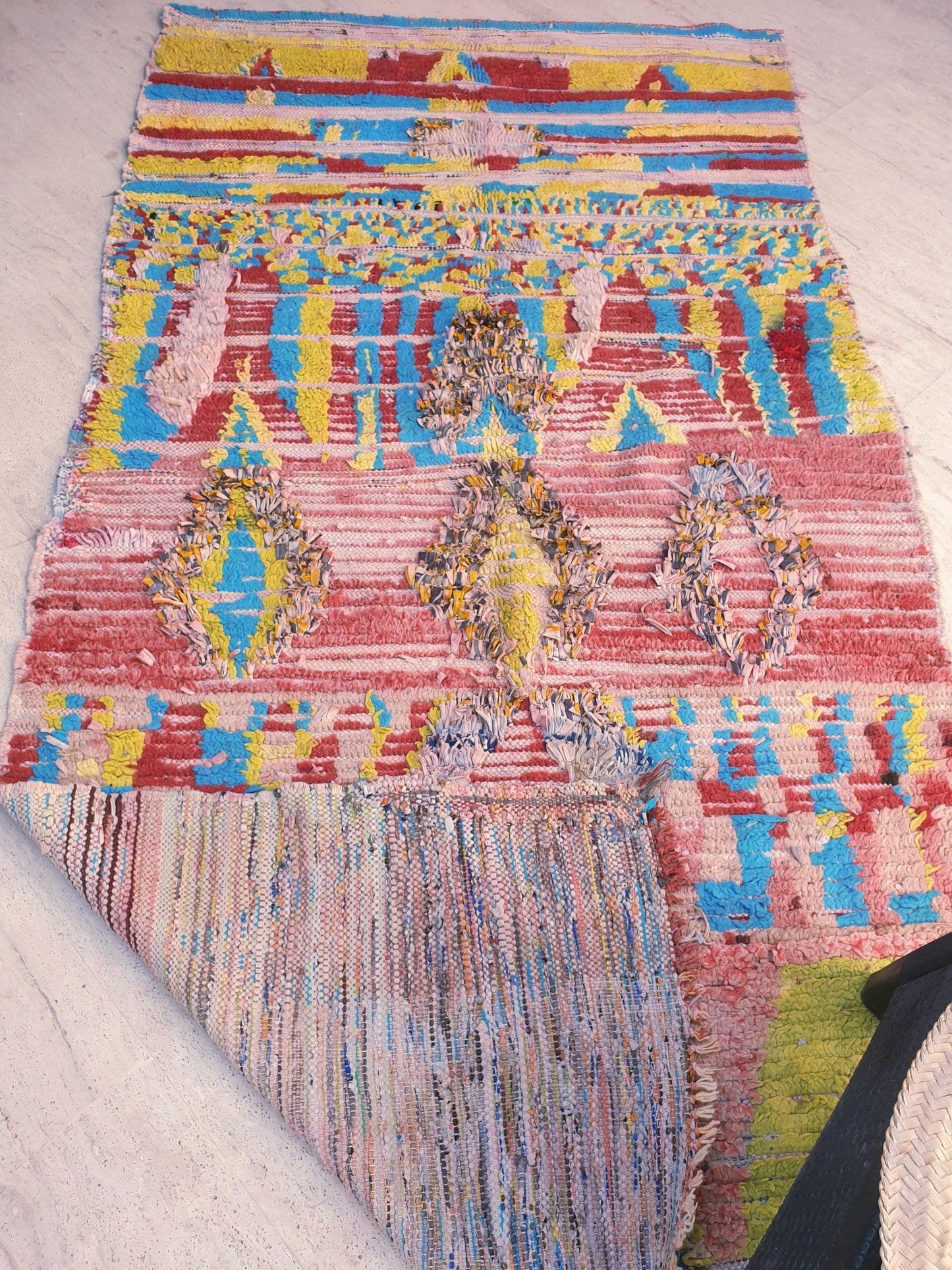 Gorgeous Vintage Moroccan Art Rug, Tribal Boujaad Rug 4.7x9 ft