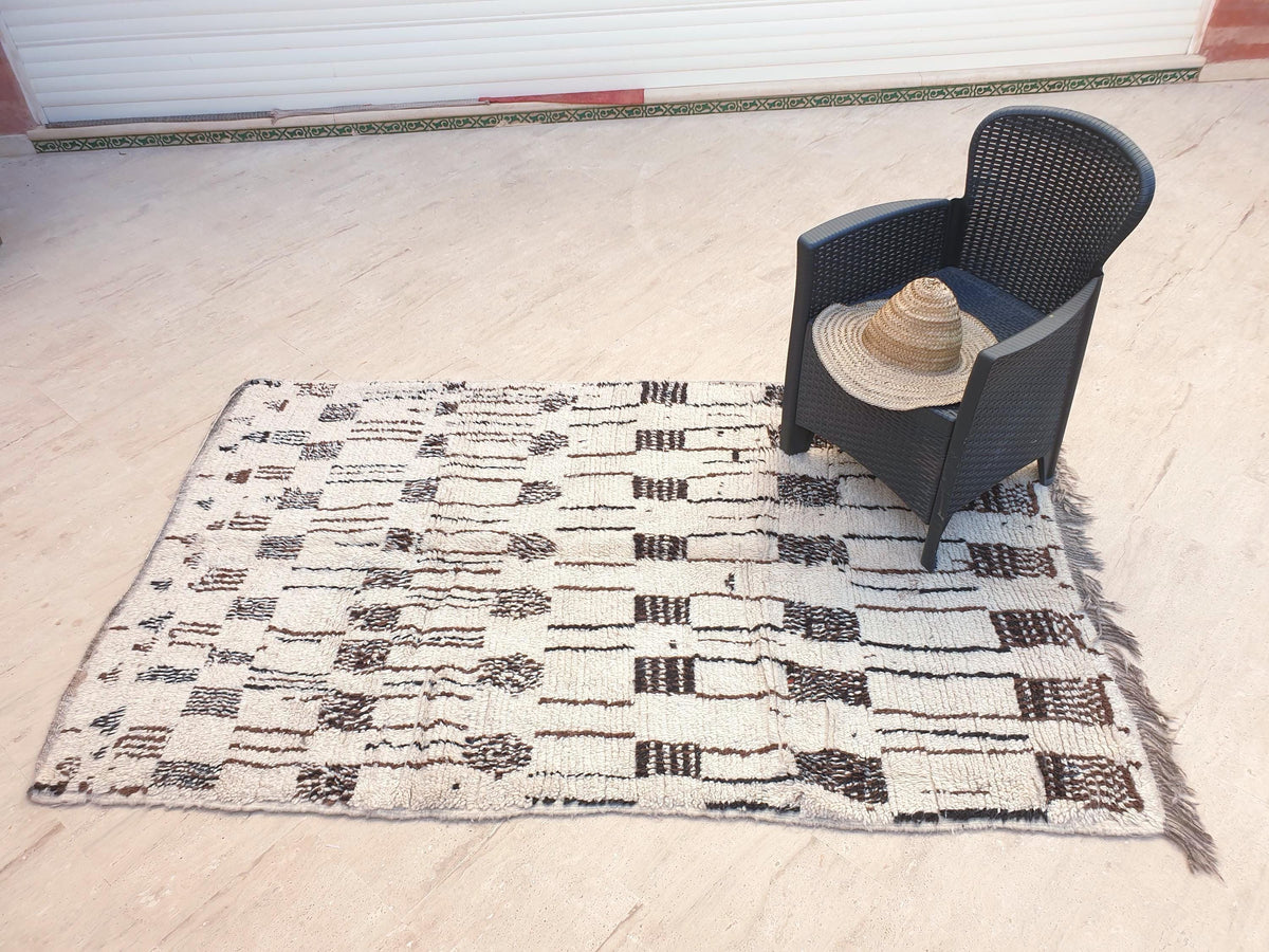 Vintage Berber Azilal Rug, Cream & Brown Wool, Moroccan Tribal Design (4.5x7.5 ft)