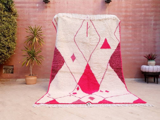 Handmade Azilal Rug, Fuchsia Pink Moroccan Rug, 5.5x8.5