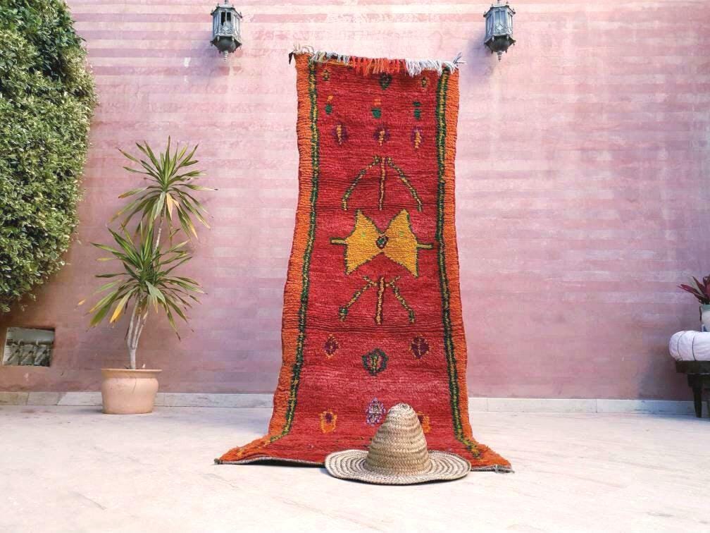 Vintage Moroccan Rug 2.6x8 Gorgeous Abstract Runner Rug, Unique Red Berber boujaad rug bedroom rug, living room rug be