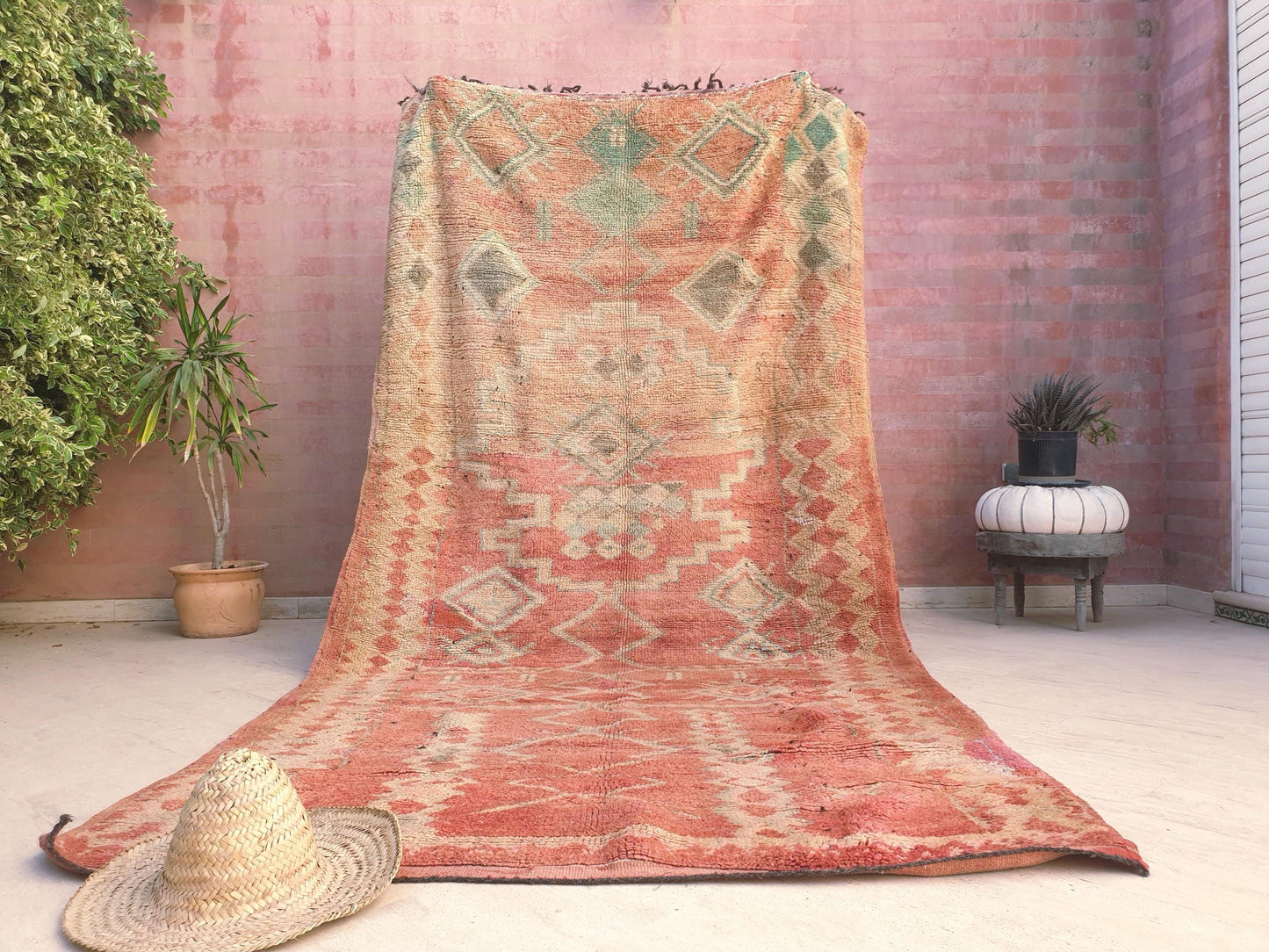 Vintage Moroccan Boujaad Rug, 5.6x10.7 ft Peach Terracotta & Eggshell Tones, Large Handwoven Berber Rug