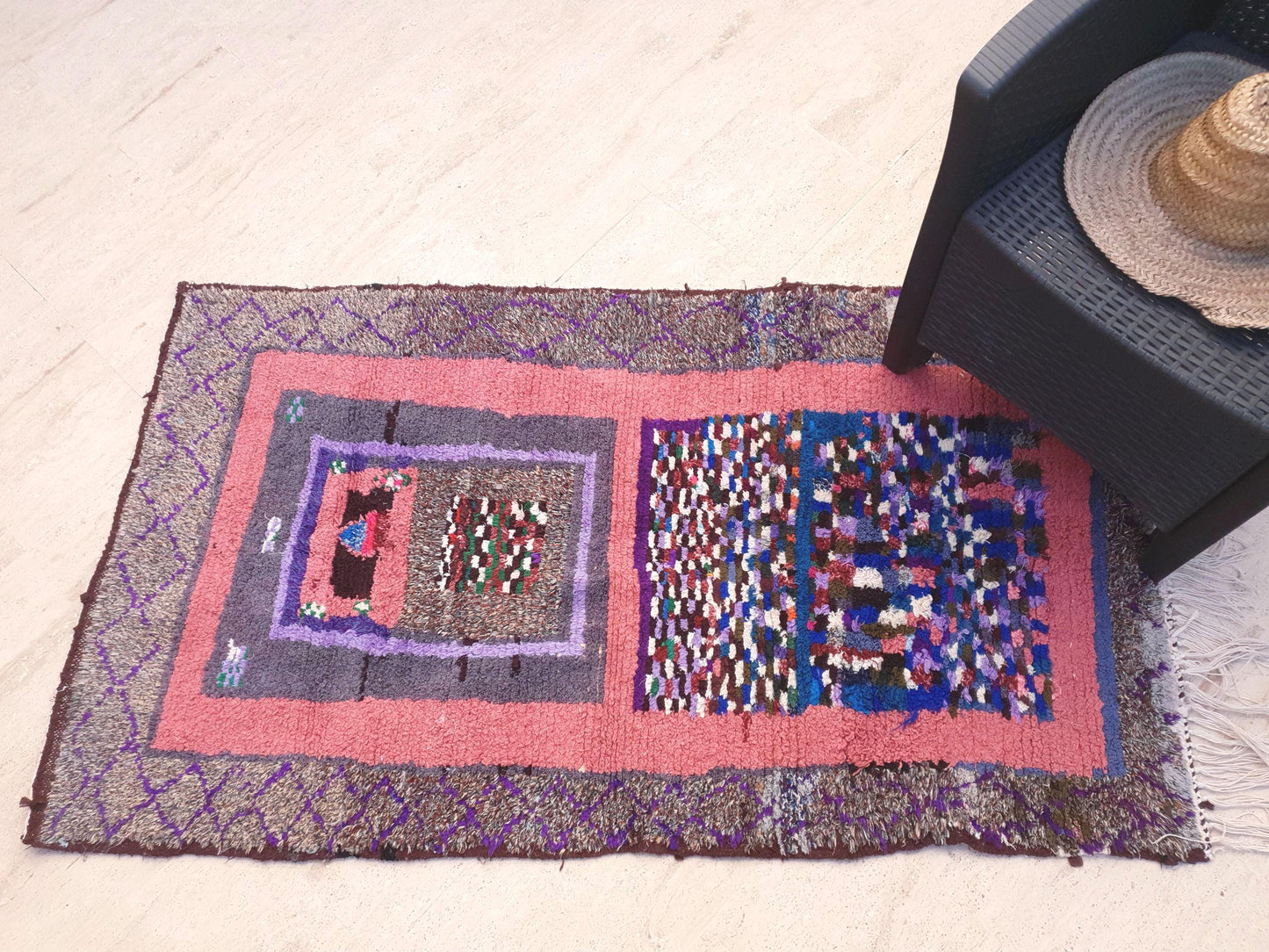 Unique Moroccan Handmade Rug 3.1x5.6 Vintage Berber Art Piece rug