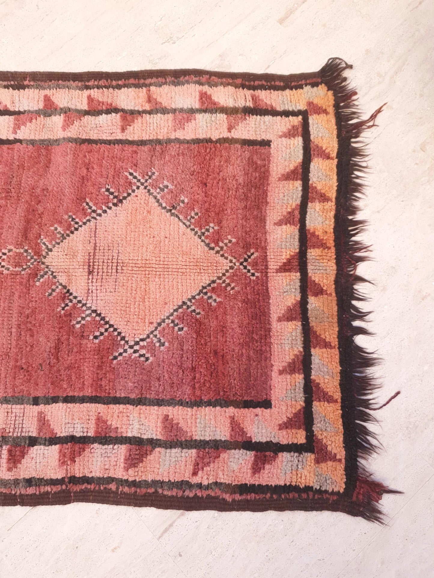 Vintage Moroccan Rug, Rare Terra Rose Boujaad Runner, 4.1x8.7 ft earthy pink & clay hallway rug, Handmade tribal diamond rug, One-of-a-kind