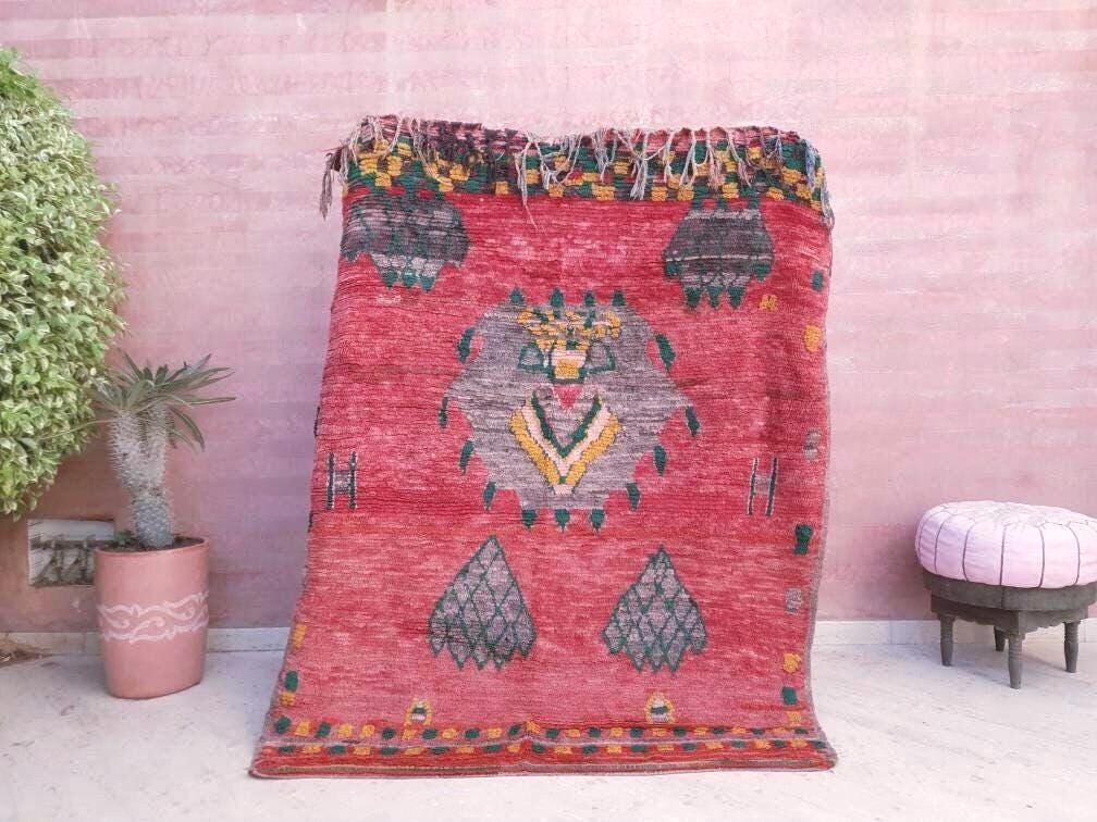 Vintage Moroccan Rug 5.6x6.7 incredible Abstract Muted Rug "That Face" Striking vintage Boujaad Rug | Boujad rugs