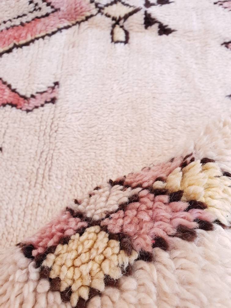 Vintage Blush Pink Moroccan Rug, Mid-Century Berber Azilal Rug (4.5x9.5 ft)