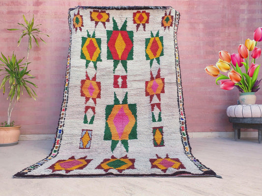 Vintage Moroccan Rug 4.8x8.2 Gorgeous Offwite Colorful vintage Berber rug, Geometric boujaad Artistic berber rug,