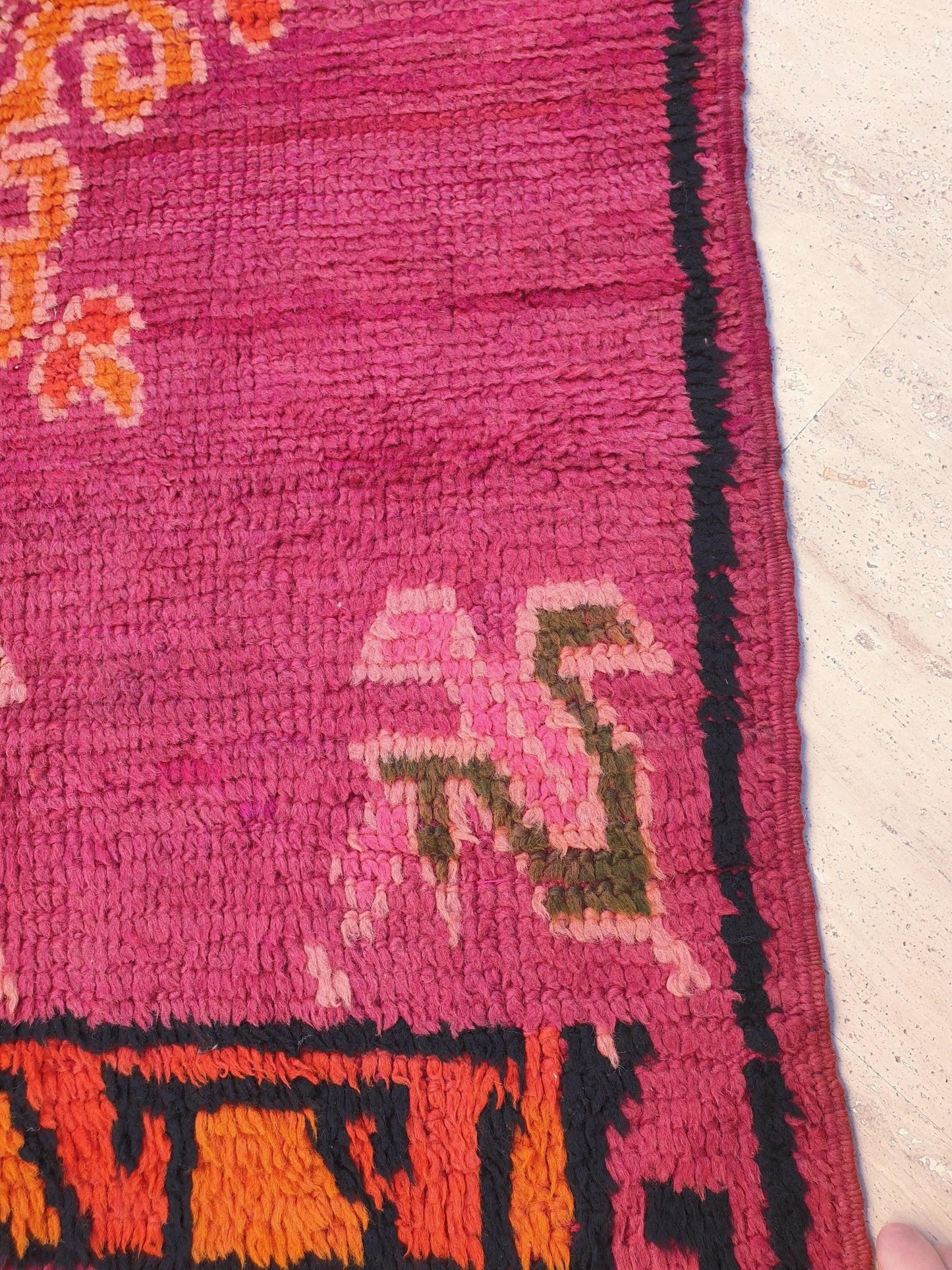 Vintage Rose Red Moroccan Rug, Small Boujaad Wool Rug (3.3x4.9 ft)