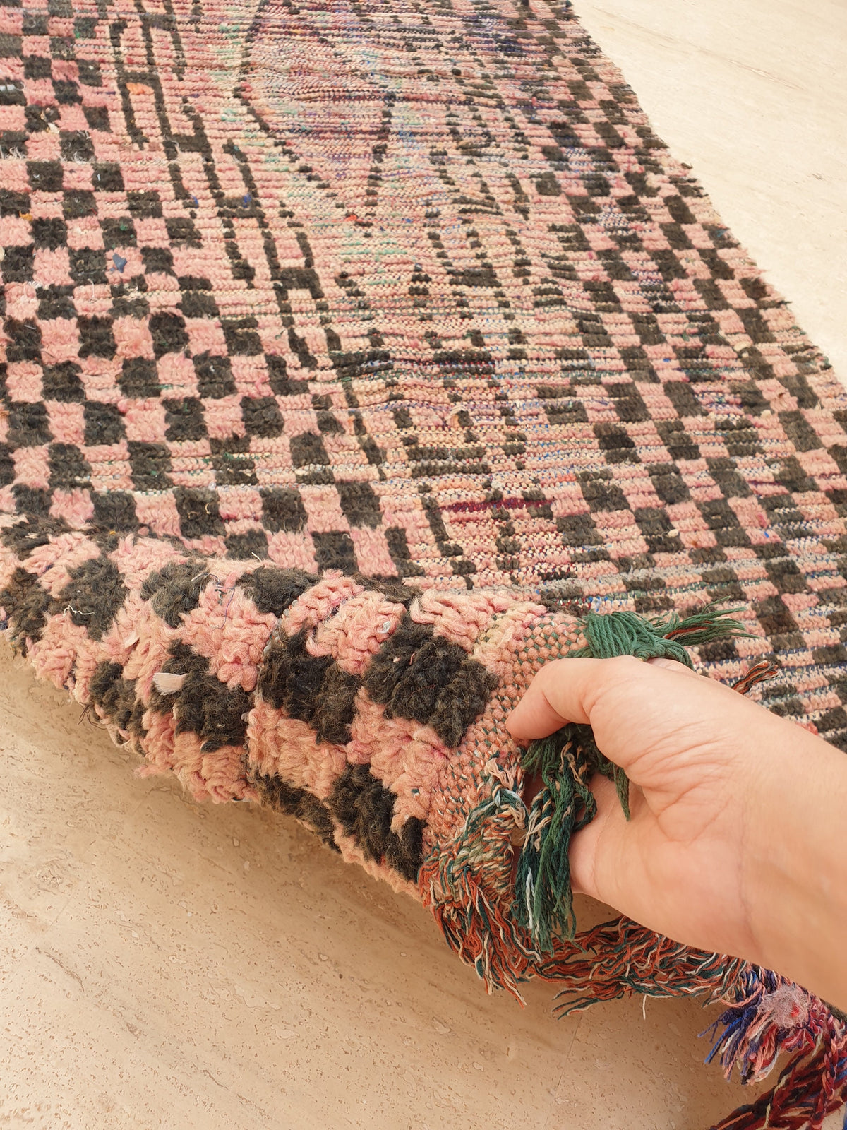 Vintage Moroccan rug 2.9x7.6 Gorgeous Blush Brown Peach Pink Checkered rug | Boujaad hallway rug boujad rug