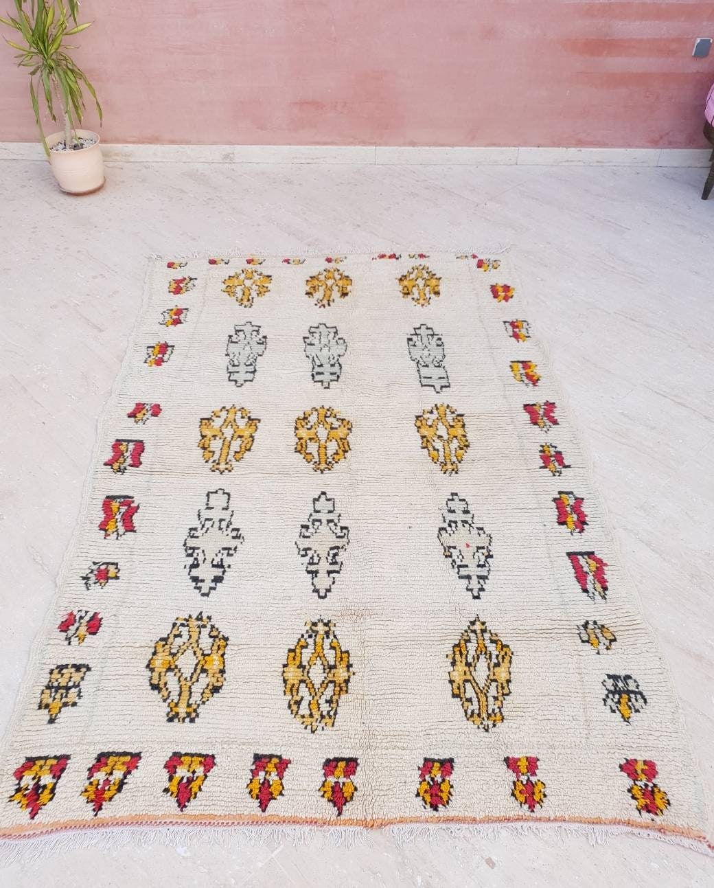 Vintage Beige Moroccan Azilal Rug 5x7.6, Fluffy Berber Rug