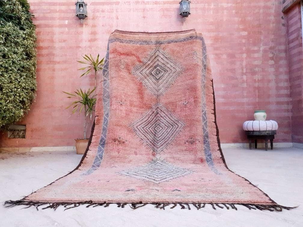 Vintage Moroccan Rug 5.6x10.3 Blush pink Gorgeous Boujaad rug, large boujad rug, blush bedroom rug, large area rug