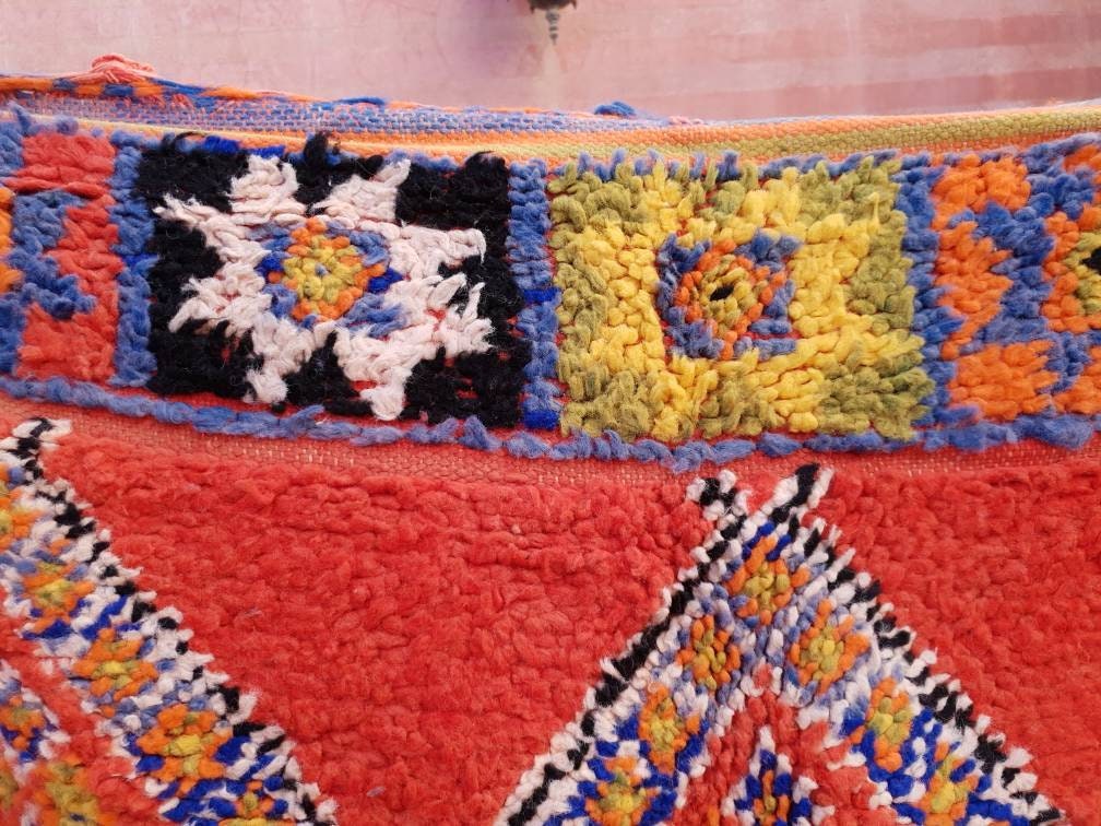 Stunning Vintage Moroccan rug, 5.7x9.2 red Boujaad rug blush warm tones bedroom living room rug boho rug berber ru