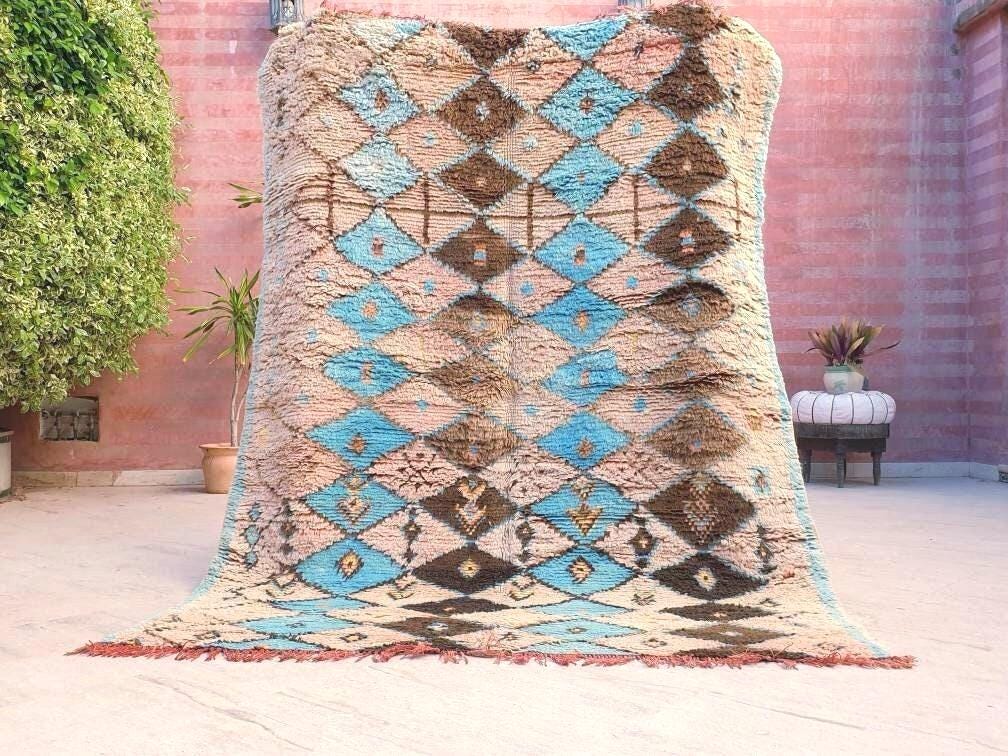 Vintage Moroccan Rug 5.6x7.5 Stunning Blush Peach Blue Boujaad rug Geometric boujad rug, Moroccan rug | Pastels carpet