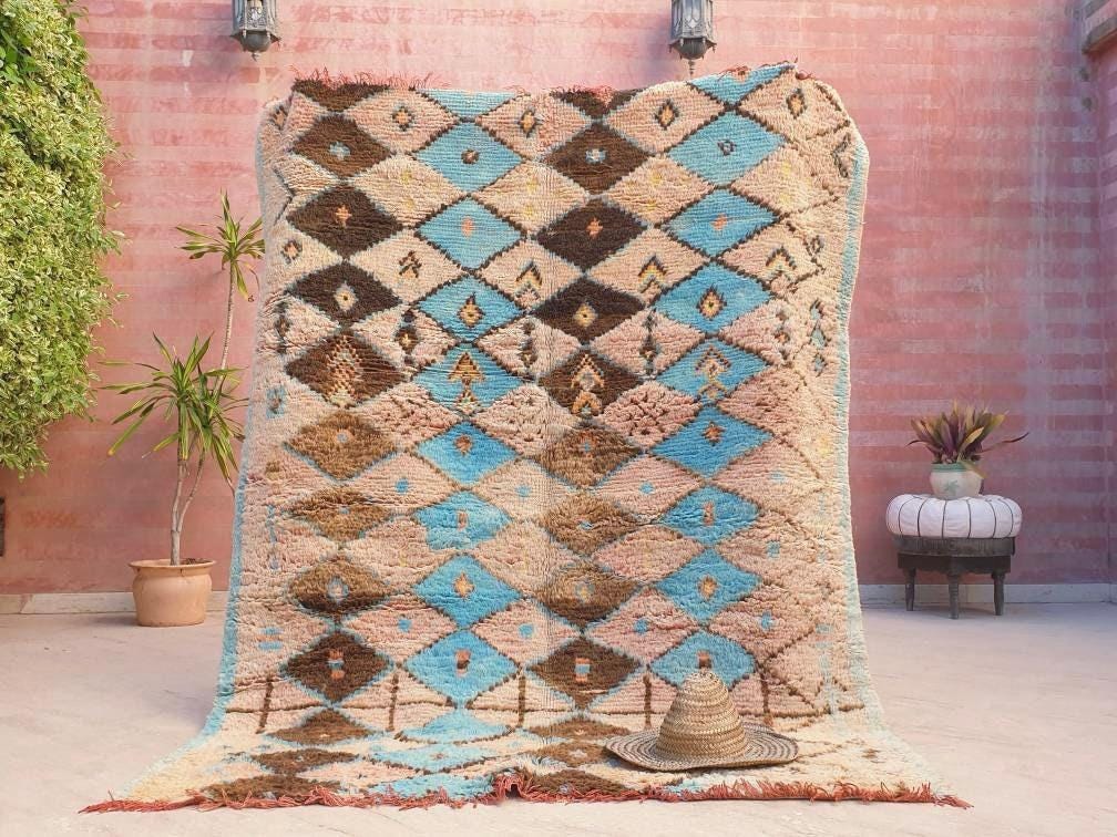 Vintage Moroccan Rug 5.6x7.5 Stunning Blush Peach Blue Boujaad rug Geometric boujad rug, Moroccan rug | Pastels carpet