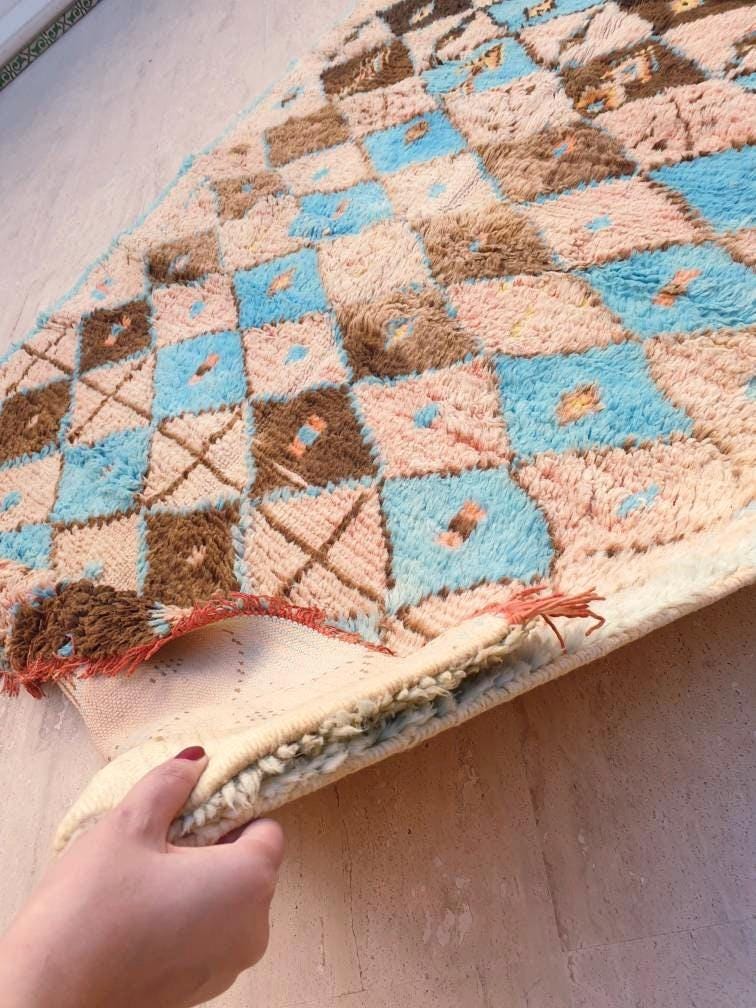 Vintage Moroccan Rug 5.6x7.5 Stunning Blush Peach Blue Boujaad rug Geometric boujad rug, Moroccan rug | Pastels carpet