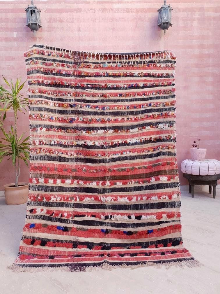 Vintage Moroccan Rug 4.1x6.2  Beautiful Unique berber kilim rug, embroidery like woven wool flatweave rug with boucherouite knots