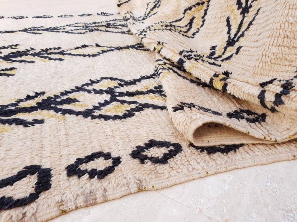 Vintage Berber Rug, 4.8x9.5, Antique Moroccan Azilal Rug