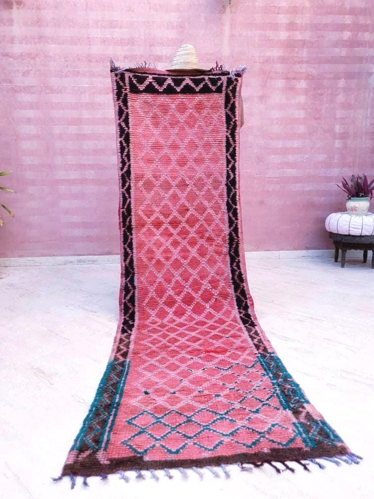 Vintage Blush Boujaad Rug, Moroccan Runner Rug 2.8x9.2 ft