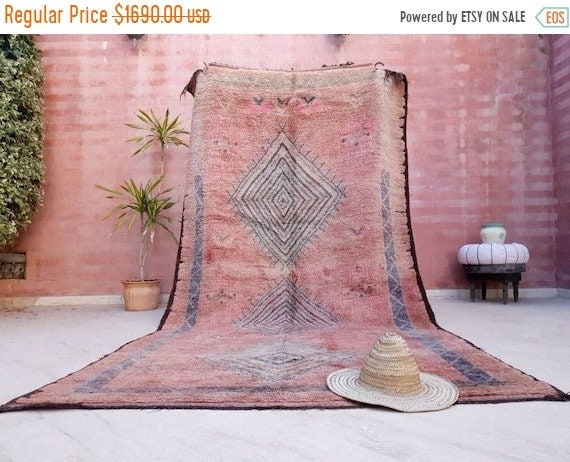 Vintage Moroccan Rug 5.6x10.3 Blush pink Gorgeous Boujaad rug, large boujad rug, blush bedroom rug, large area rug