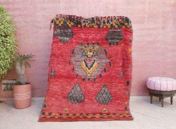 Vintage Moroccan Rug 5.6x6.7 incredible Abstract Muted Rug "That Face" Striking vintage Boujaad Rug | Boujad rugs