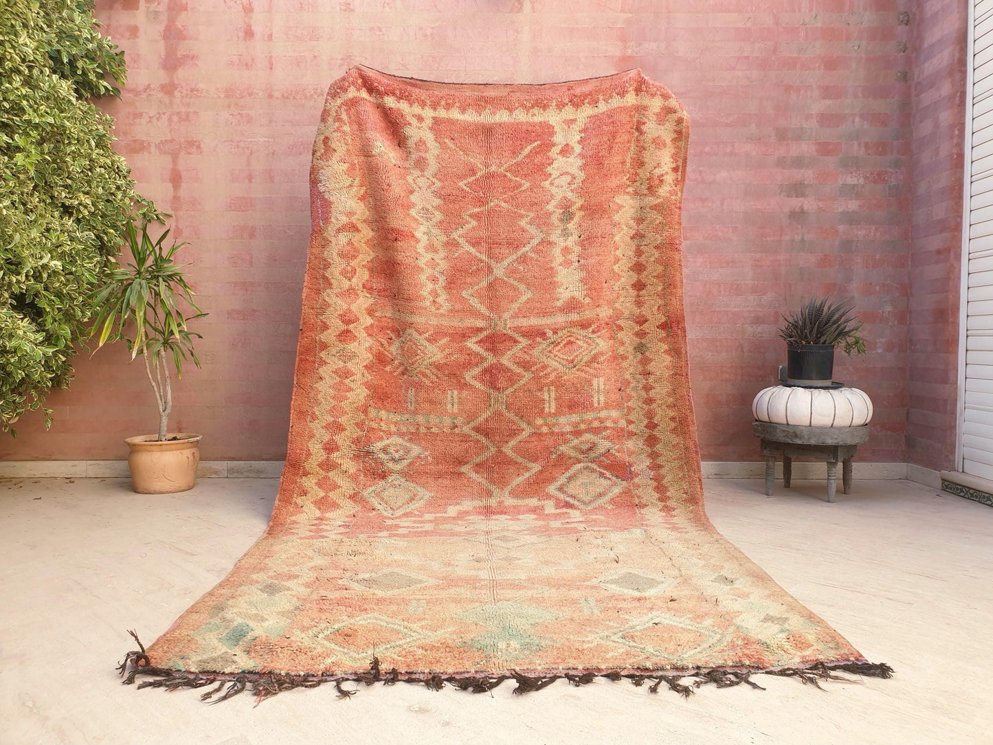 Vintage Moroccan Boujaad Rug, 5.6x10.7 ft Peach Terracotta & Eggshell Tones, Large Handwoven Berber Rug