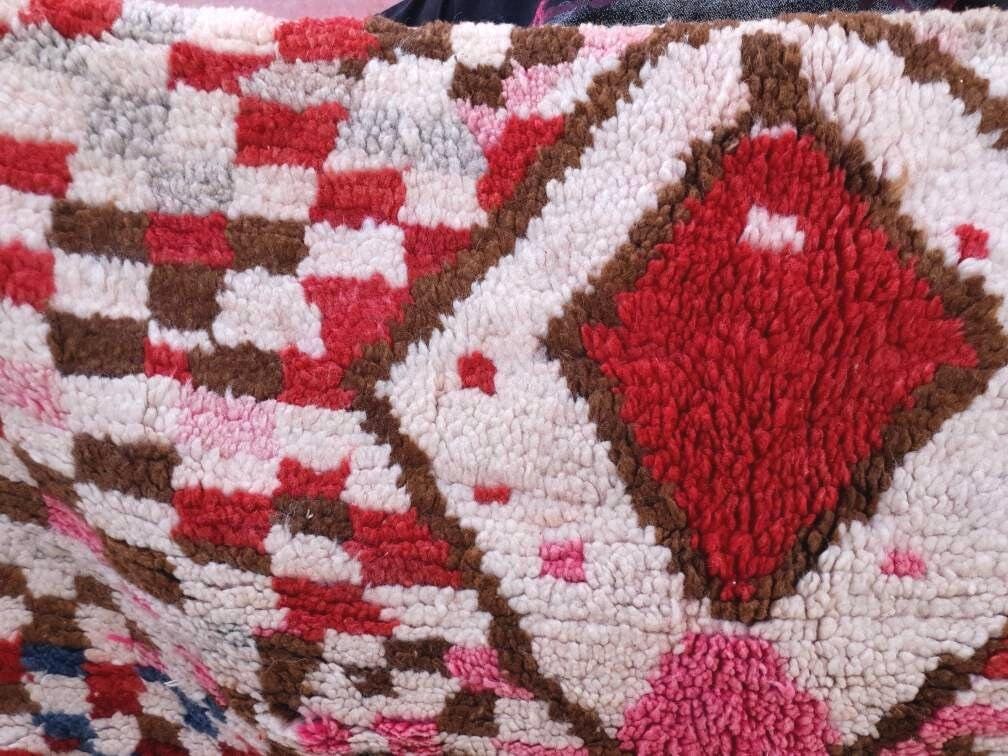 Vintage Moroccan Boujaad Rug 5x8, Authentic Berber Beige Rug