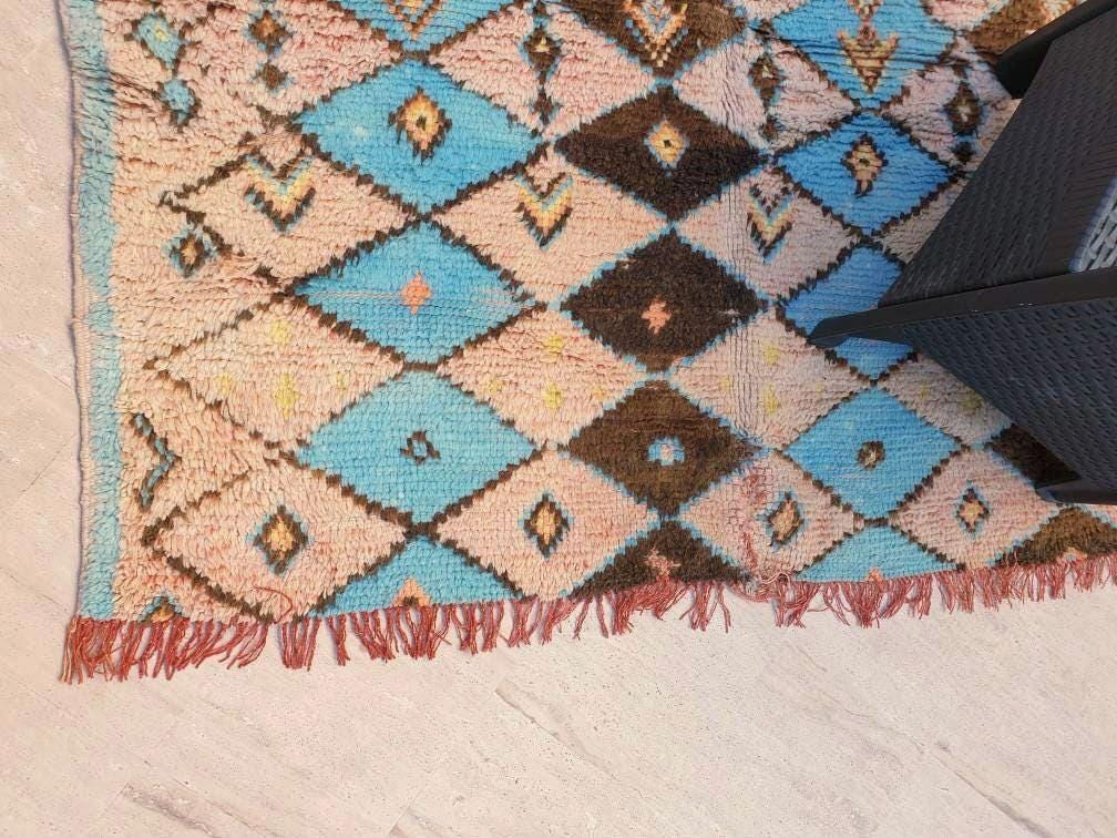 Vintage Moroccan Rug 5.6x7.5 Stunning Blush Peach Blue Boujaad rug Geometric boujad rug, Moroccan rug | Pastels carpet