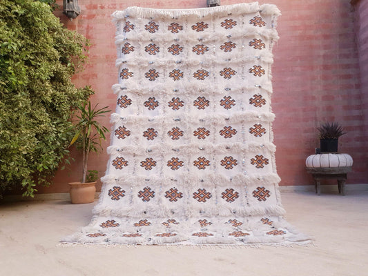 Vintage Moroccan Wedding Blanket Handira 4.5x7.5 White Berber Blanket with Sequins, Authentic Moroccan Textile, Boho Wedding Decor